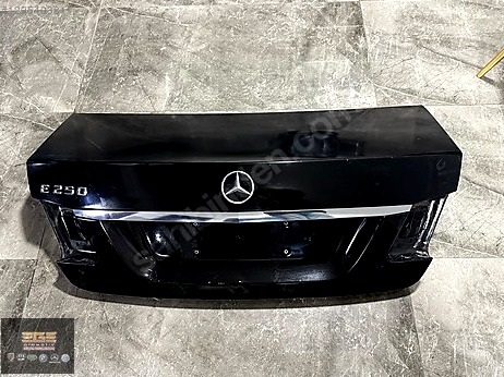 Mercedes-Benz A Serisi Bagaj çıkma parça