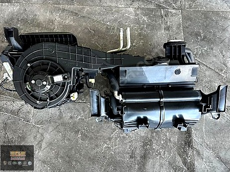 Audi A1 Kalorifer Kutusu çıkma parça