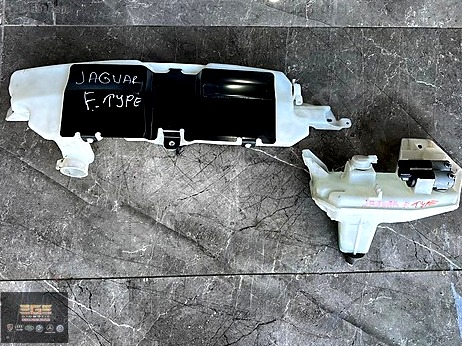 Audi A1 Silecek Suyu Deposu çıkma parça