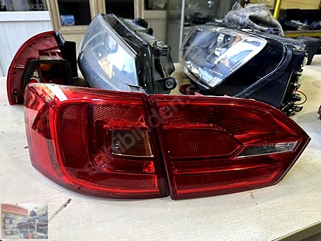 Volkswagen Jetta Sol Arka Stop çıkma parça