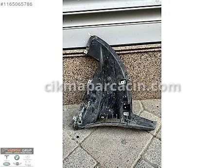 Porsche Macan Bakalit çıkma parça