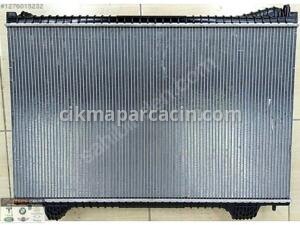 L25951 LAND ROVER DİSCOVERY 4 L319 RADYATÖR ORJ ÇIKMA