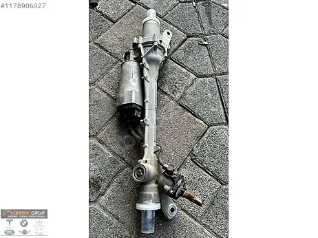 LAND ROVER DEFENDER DİREKSİYON KUTUSU ORJ L8B2-3200-AL 2019-2024