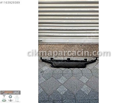Land Rover Defender Tampon Alt Izgara çıkma parça