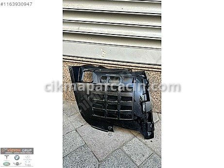 Land Rover Defender Davlumbaz çıkma parça
