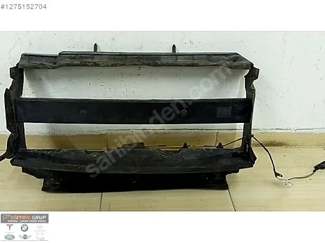 Land Rover Discovery Radyatör çıkma parça