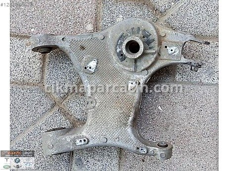Land Rover Discovery Salıncak çıkma parça