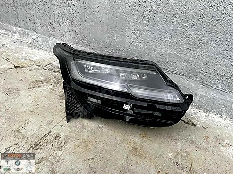 Land Rover Range Rover Sağ Ön Far çıkma parça