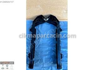 MASERATİ GRECALE ARKA TAMPON SAĞ SOL BAĞLANTI BRAKETİ 670157266 OEM 670157266