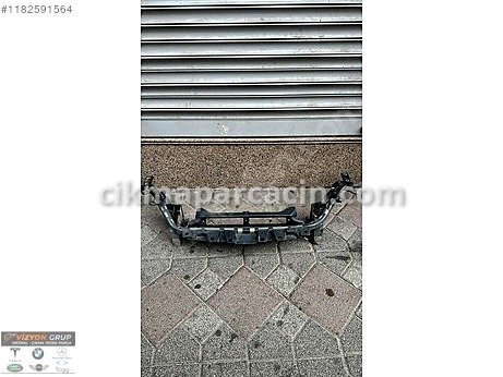 Maserati Levante Ön Panel çıkma parça