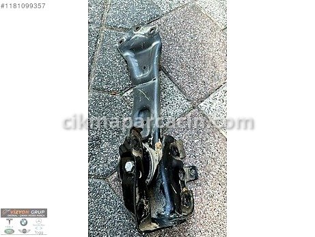 Mercedes-Benz CLA Salıncak çıkma parça