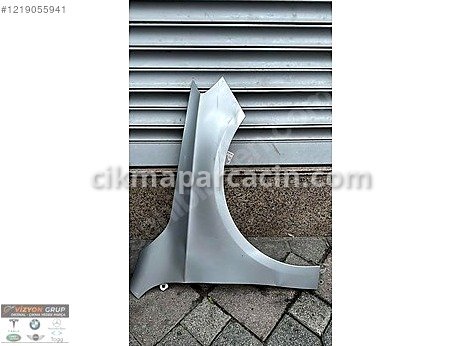 Mercedes-Benz A Serisi Çamurluk (Ön) çıkma parça