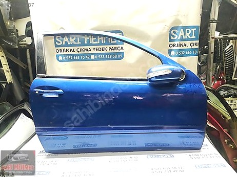 Mercedes-Benz CLA Kapı (Ön Sağ) çıkma parça
