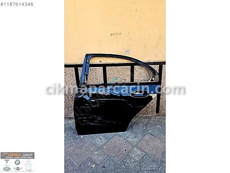 Mercedes-Benz C200 Kapı (Arka Sol) çıkma parça