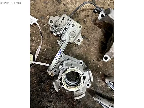 Mercedes-Benz CLA Kaput Kilidi çıkma parça - ARTVİN ÇIKMA YEDEK PARÇA Artvin