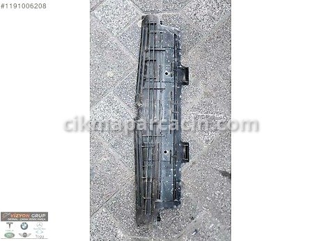 Mercedes-Benz CLA Bakalit çıkma parça