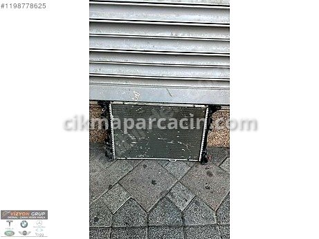Mercedes-Benz CLA Radyatör çıkma parça
