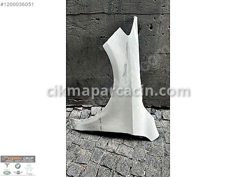 Mercedes-Benz CLA Çamurluk (Ön) çıkma parça