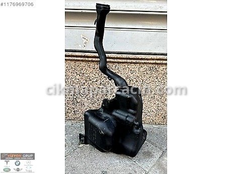 Mercedes-Benz CLA Cam Suyu Deposu çıkma parça