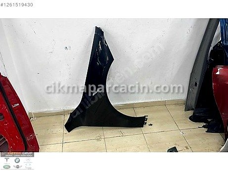 Mercedes-Benz CLA Çamurluk (Ön) çıkma parça