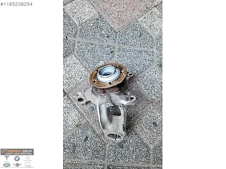 MERCEDES CLA W118 SOL ÖN TAŞIYICI SÖKME ORJ OEM A2473320100