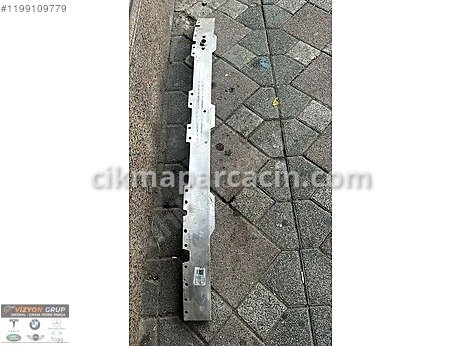 Mercedes-Benz C Serisi Tampon Demiri çıkma parça