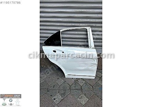 Mercedes-Benz C Serisi Kapı (Arka Sağ) çıkma parça
