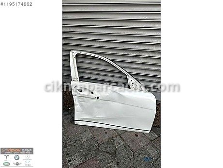 Mercedes-Benz C Serisi Kapı (Ön Sağ) çıkma parça