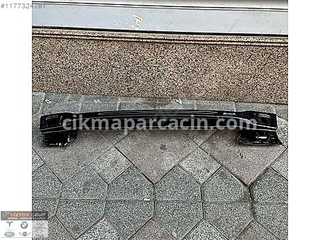 Mercedes-Benz C Serisi Tampon Demiri çıkma parça
