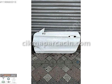 Mercedes-Benz C Serisi Kapı (Ön Sol) çıkma parça