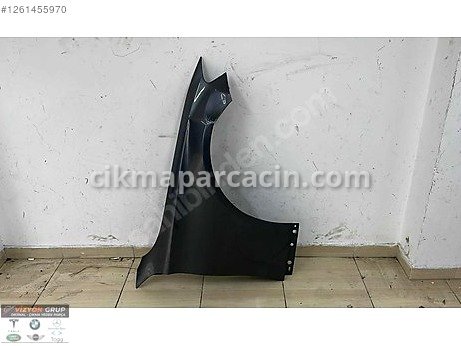 Mercedes-Benz C Serisi Çamurluk (Ön) çıkma parça