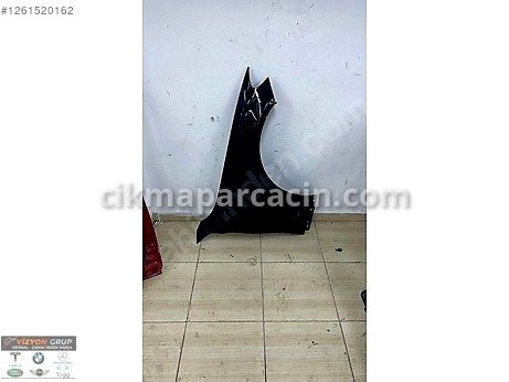 Mercedes-Benz C Serisi Çamurluk (Ön) çıkma parça