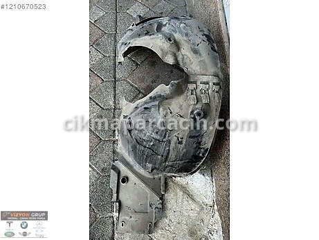 Mercedes-Benz C Serisi Davlumbaz çıkma parça