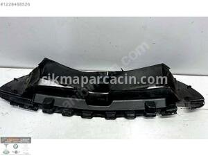 MERCEDES C SERİSİ W206 AMG HAVALANDIRMA KANALI A2065051700