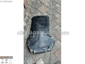 MERCEDES C SERİSİ W206 ARKA TABAN MUHAFAZASI ORJİNAL A2066904104