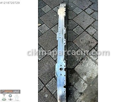 Mercedes-Benz C Serisi Tampon Demiri çıkma parça