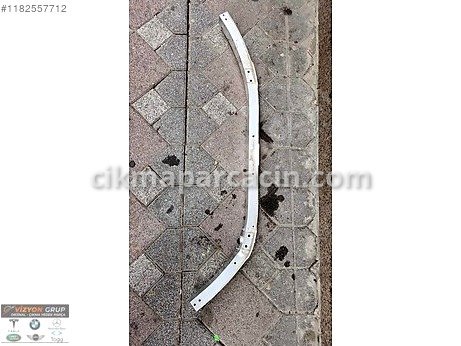Mercedes-Benz C Serisi Tampon Demiri çıkma parça