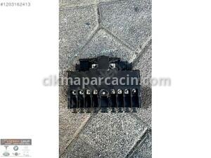 MERCEDES C SERİSİ W206 SİĞORTA KUTUSU ORJ ÇIKMA A2235408444