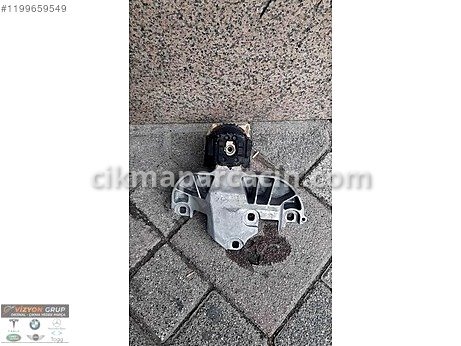 Mercedes-Benz EQB Motor Takozu çıkma parça