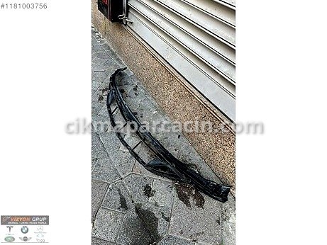 Mercedes-Benz SL Tampon Orta Izgara çıkma parça