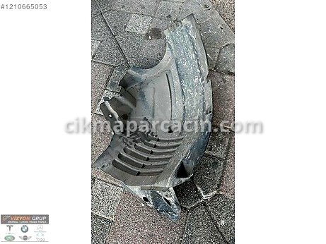Mercedes-Benz E Serisi Davlumbaz çıkma parça
