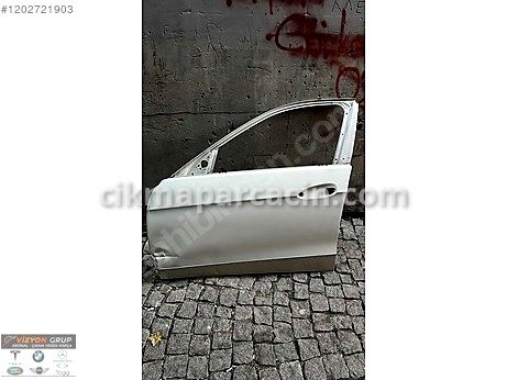 Mercedes-Benz E Serisi Kapı (Ön Sol) çıkma parça