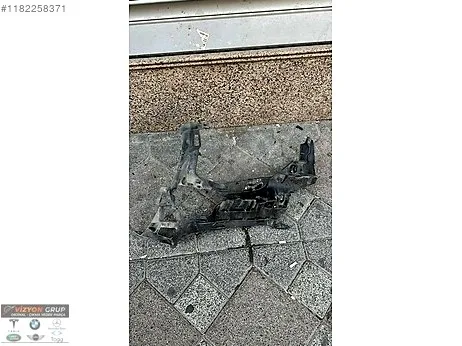 Mercedes-Benz GLE Tampon Braketi çıkma parça - VİZYON GRUP ORJİNAL ÇIKMA YEDEK PARÇA İstanbul