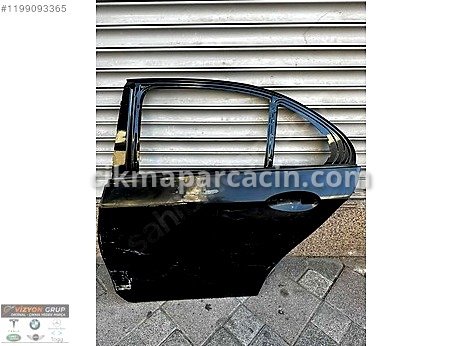 Mercedes-Benz E Serisi Kapı (Arka Sol) çıkma parça
