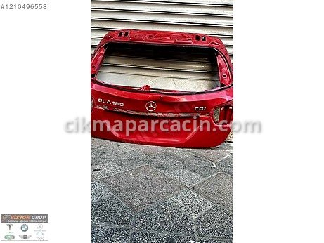 Mercedes-Benz GLA Bagaj Kapağı çıkma parça
