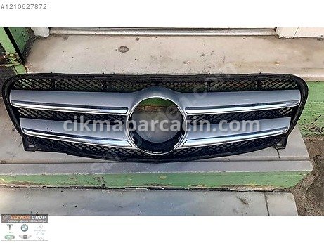 Mercedes-Benz GLA Panjur çıkma parça