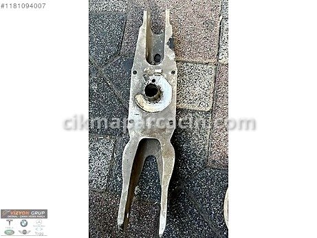 Mercedes-Benz GLB Denge Kolu çıkma parça