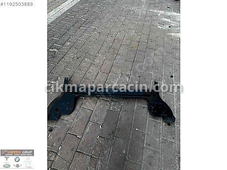 Mercedes-Benz GLB Aks çıkma parça
