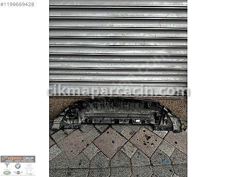 Mercedes-Benz GLB Ön Tampon çıkma parça