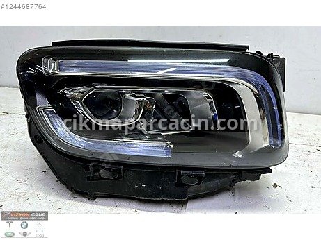 Mercedes-Benz GLB Sağ Ön Far çıkma parça